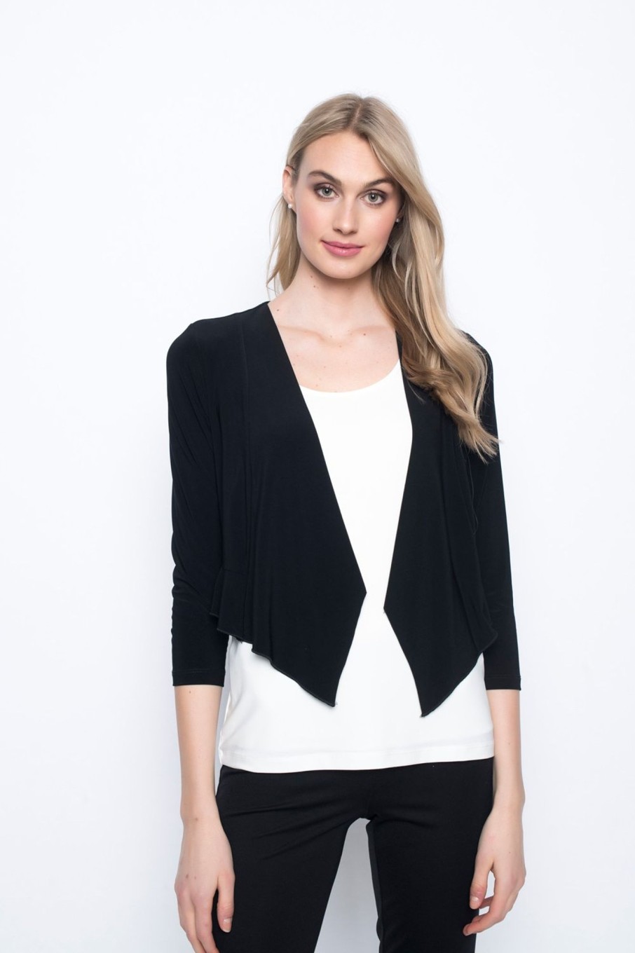 Picadilly Canada | Ruffle Hem Bolero