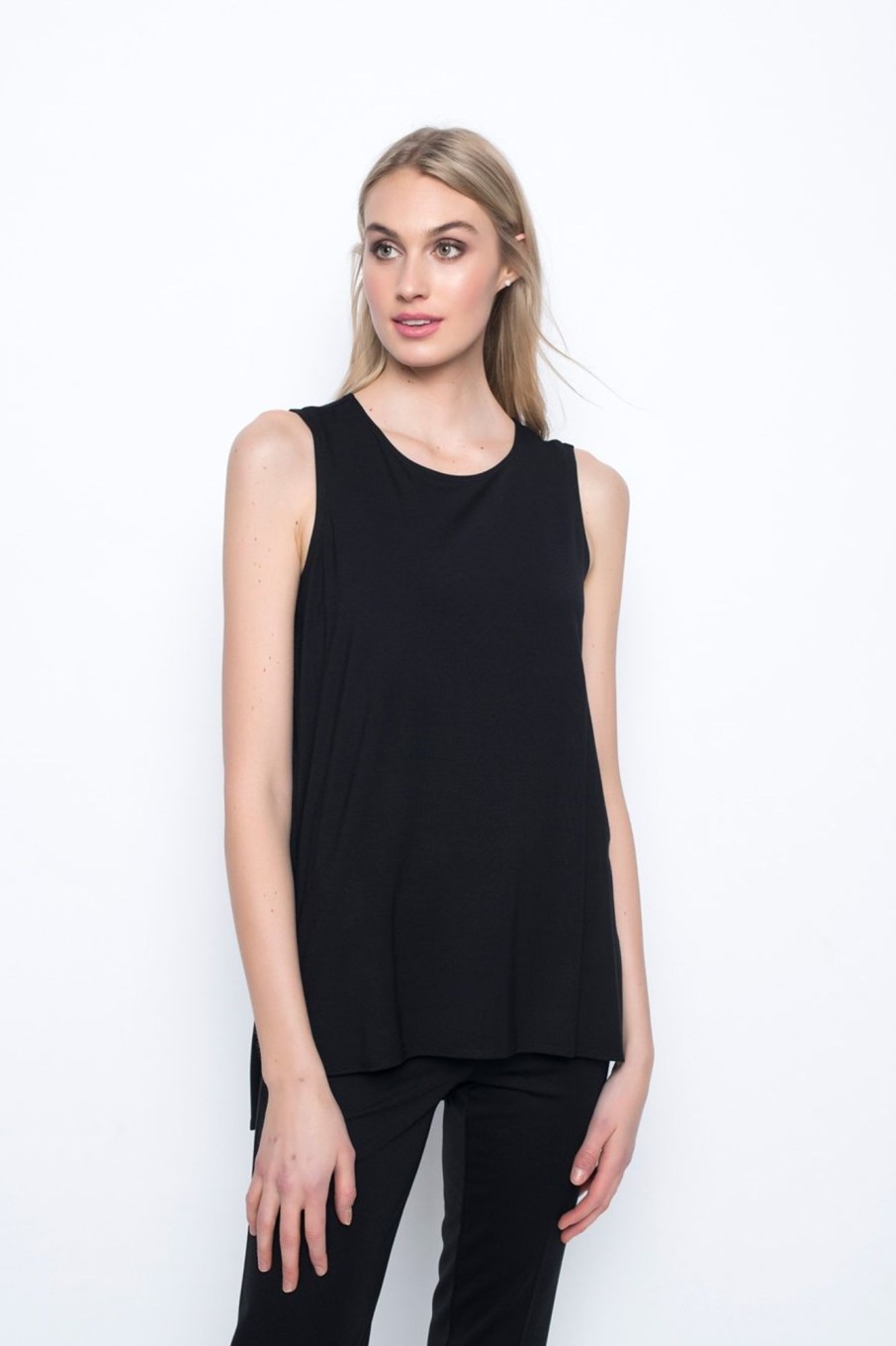 Picadilly Canada | Curved Hem Tank Top