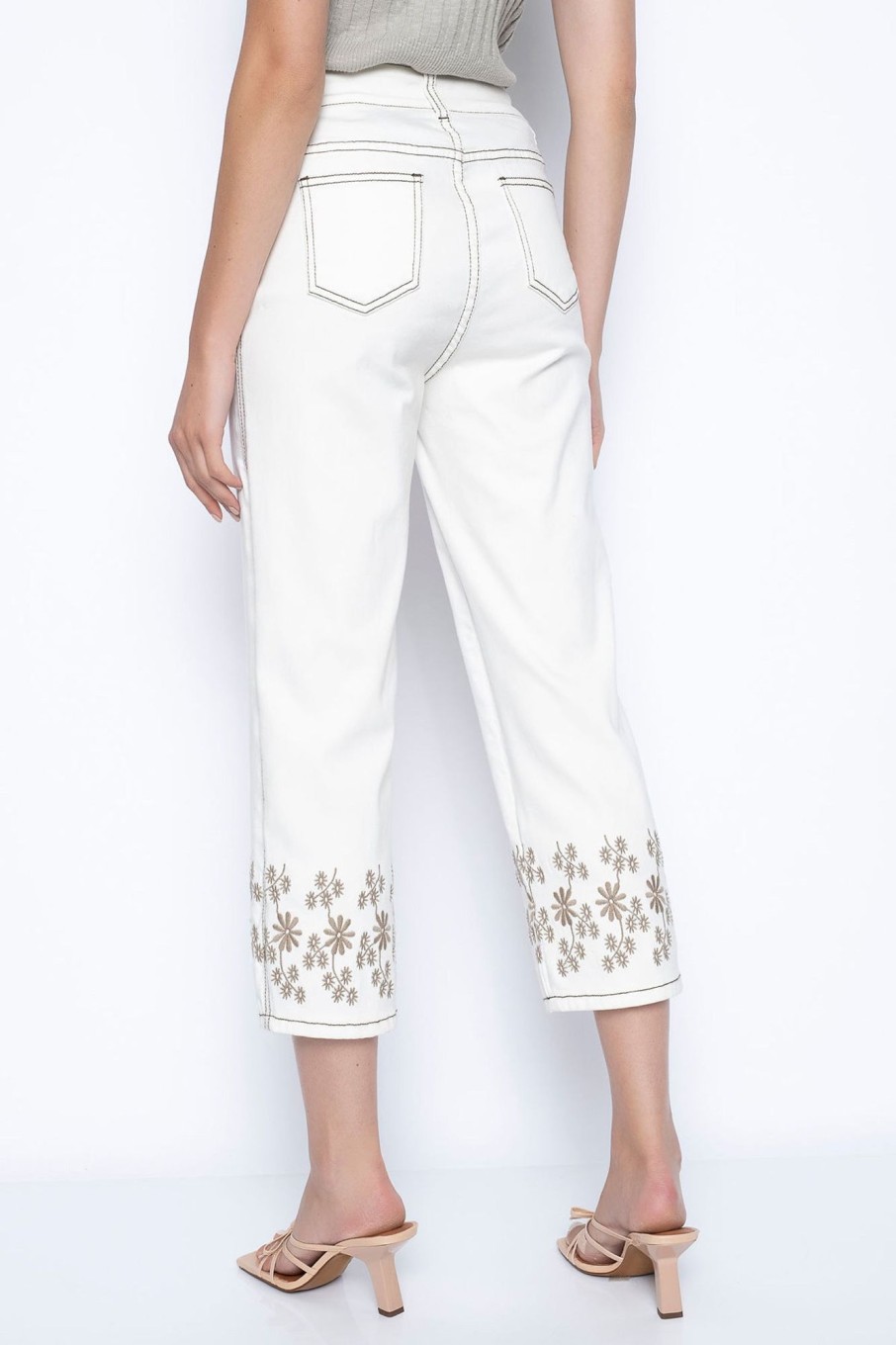 Picadilly Canada | Embroidered Wide-Leg Cropped Jeans Off White