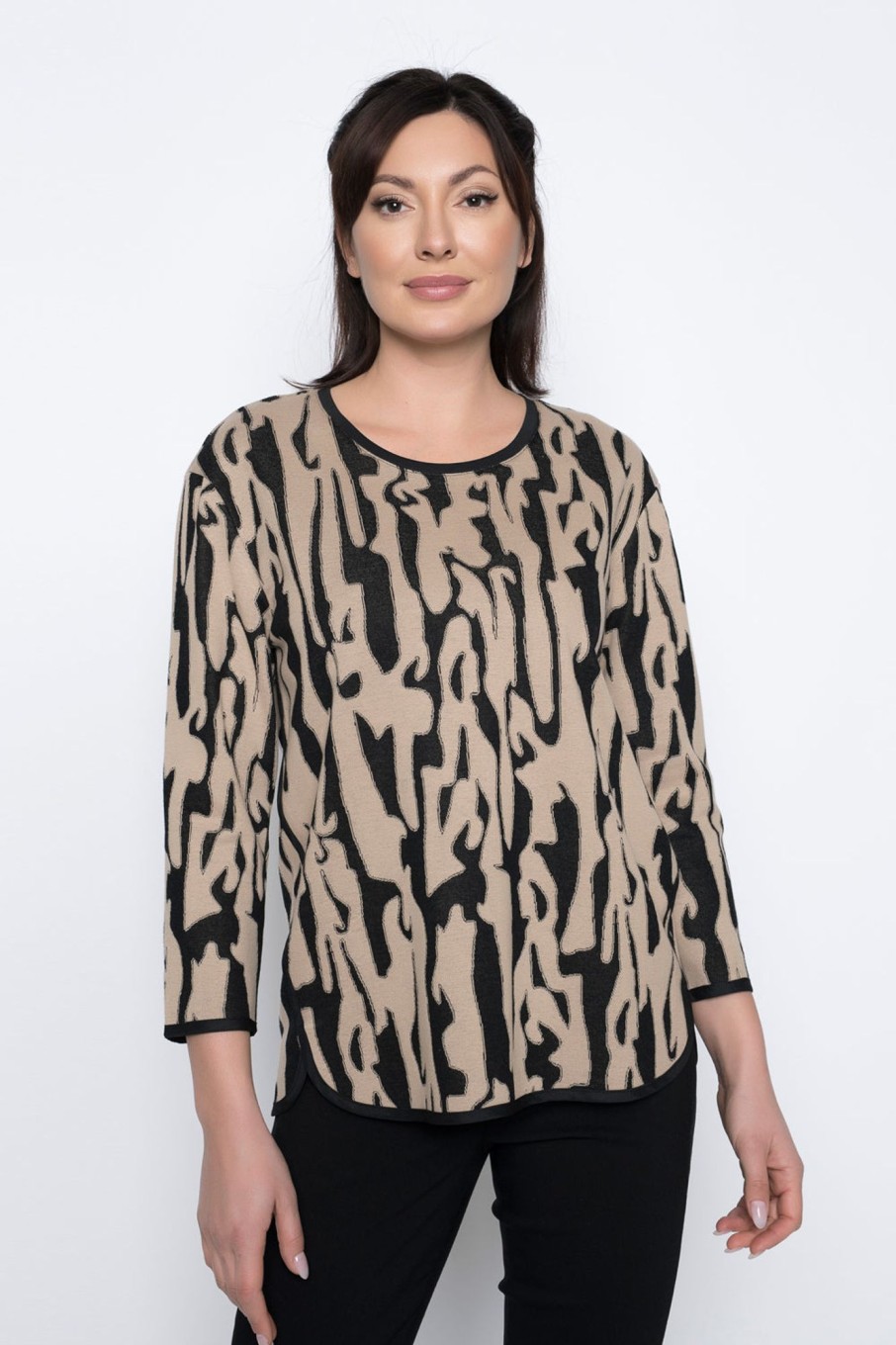 Picadilly Canada | Contrast Binding Curved Hem Top Taupe Multi