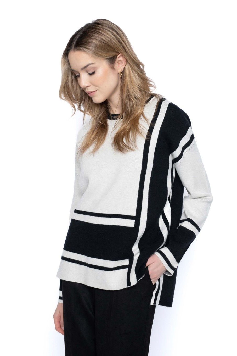 Picadilly Canada | Two-Tone Sweater Top Off-White/Black