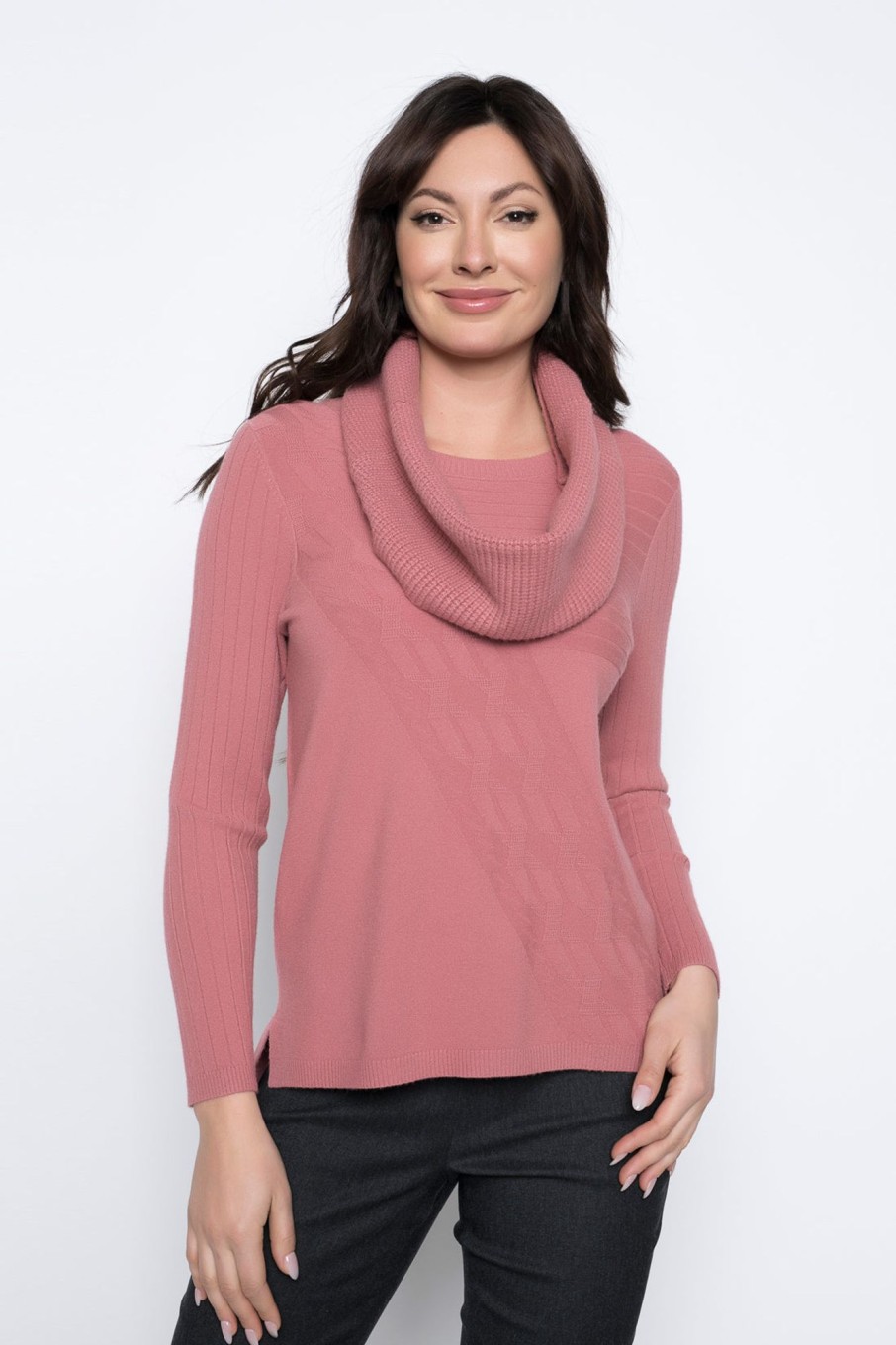 Picadilly Canada | Diagonal Cable Knit Top